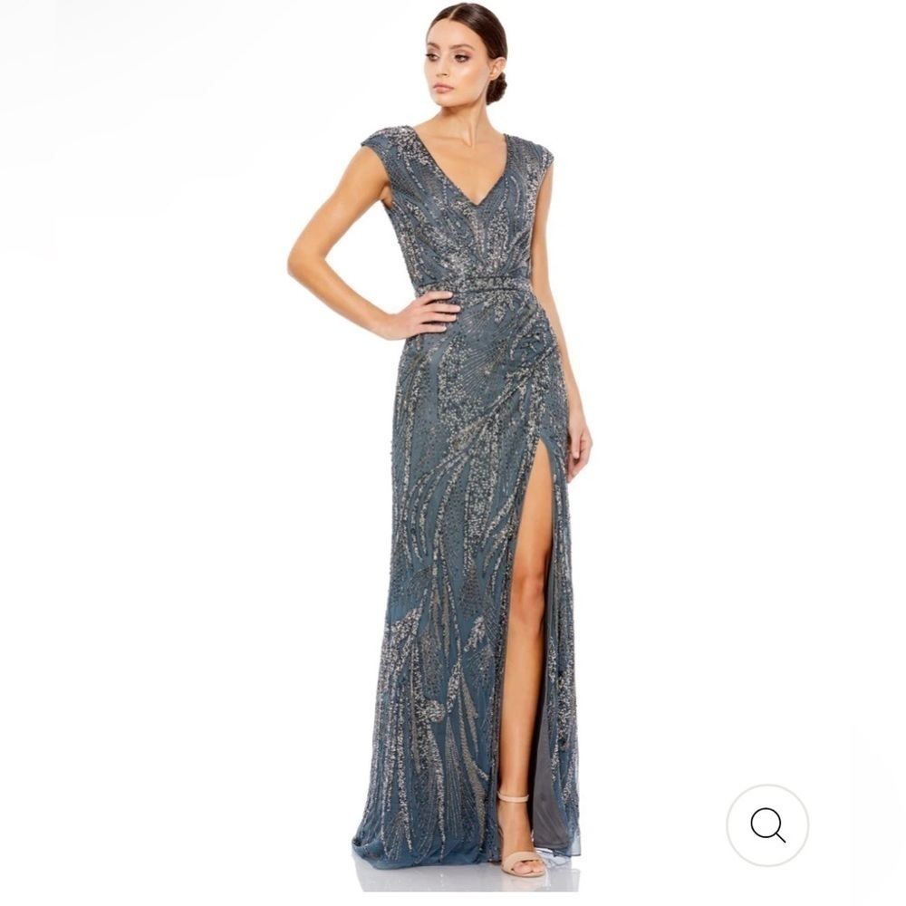 Mac Duggal beaded Cap sleeve gown size 12. NEW $598 sold out